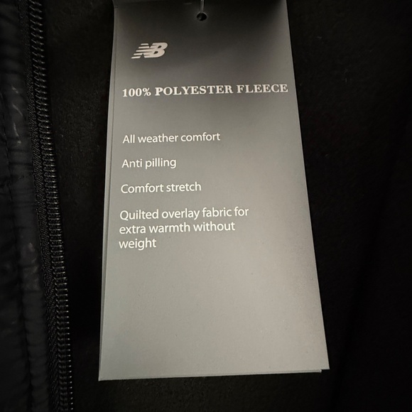 New Balance Women’s Sz Large Quilted Fleece Fitted Jacket NWT - Picture 8 of 12